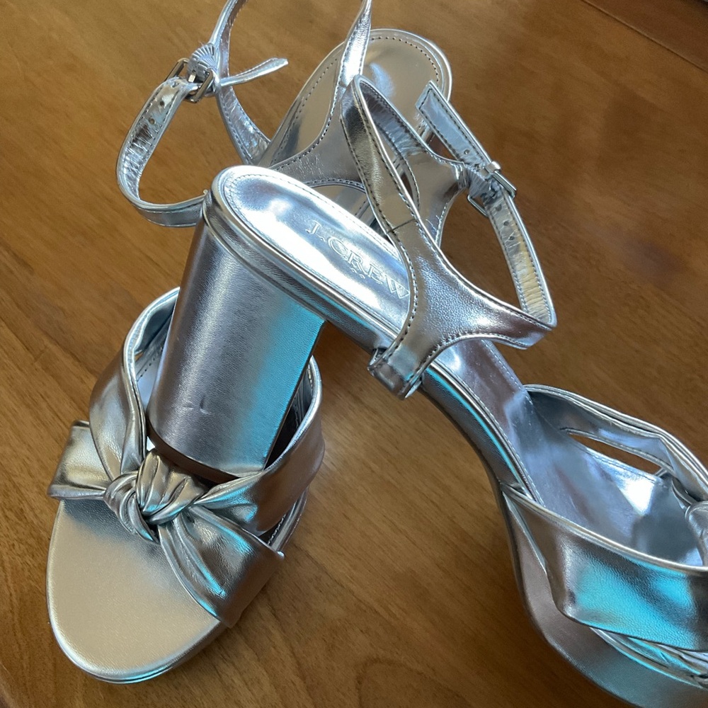 J. Crew Bow platform heeled sandals. Metallic Silver Knot Front Strappy Sandals. - Picture 4 of 4